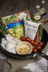 tortelloni mit kirschtomaten und chorizo by foodandfeelings.de
